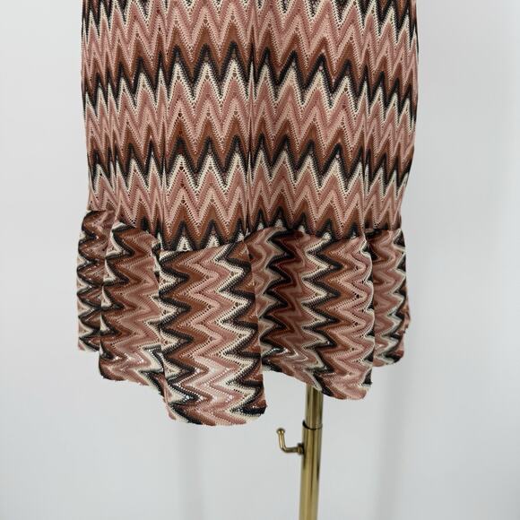 Donna Morgan Halter Mini Dress 6 Zigzag Lace Ruffle Hem Retro Party 70s Cocktail - Picture 4 of 11